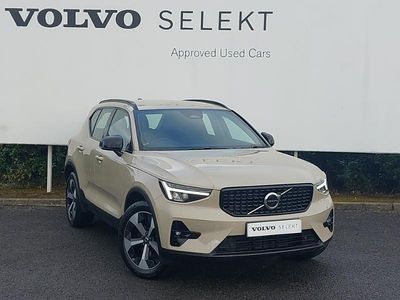 Used Volvo XC40 Plus 163 HP (119 kW) 2024 Gold SUV