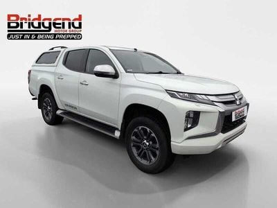 Used Mitsubishi L200 Warrior 150 HP (110 kW) 2019 White Pickup