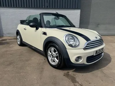 Begagnad Mini ONE 2013 Vit Halvkombi