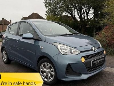 Used Hyundai i10 SE 87 HP (63 kW) 2017 Blue Hatchback