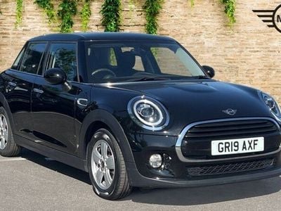 Used Mini Cooper Classic 136 HP (100 kW) 2019 Black Hatchback