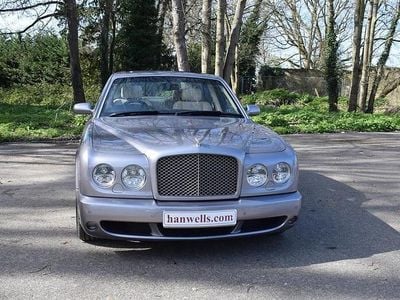 Used Bentley Arnage 405 HP (297 kW) 2005 Silver Sedan