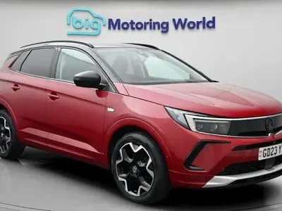Used Vauxhall Grandland X Ultimate 131 HP (96 kW) 2023 Red SUV