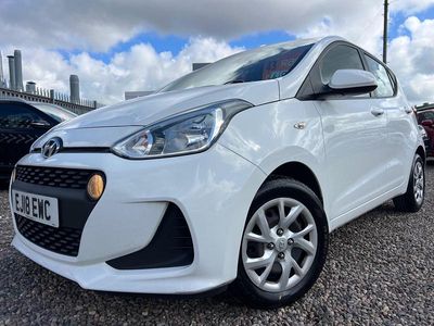 Usado Hyundai i10 SE 66 HP (48 kW) 2018 Branco Citadino