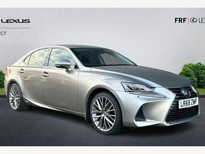 Used 2018 Lexus IS300h Sedan | £23,950 (Expensive)