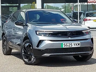 New Vauxhall Mokka Ultimate 114 kW (156 HP) 2025 Two coat metallic  contrast grey SUV