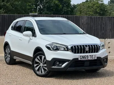 Used Suzuki SX4 SZ-T 2019 White Hatchback