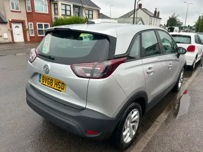 Used Vauxhall Crossland X 2018 Silver SUV