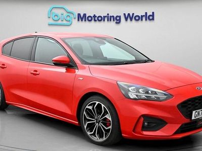 Used Ford Focus ST-Line X 155 HP (114 kW) 2021 Red Hatchback
