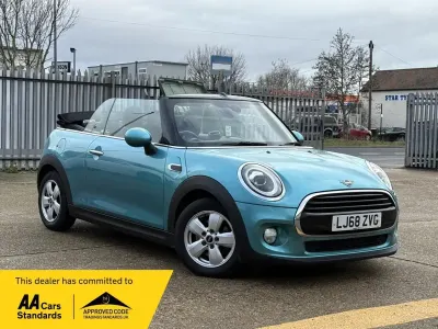 Begagnad Mini Cooper Cabriolet