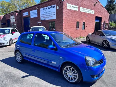 Used Renault Clio 2004 Blue Hatchback