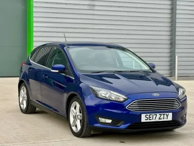 Used Ford Focus Zetec 2017 Blue Hatchback
