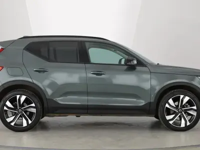 Used Volvo XC40 Ultra 2025 Green SUV