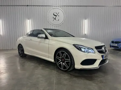 Usado Mercedes E400 AMG line 333 HP (244 kW) 2015 Branco Cabrios