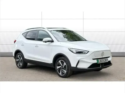 Usado MG ZS Trophy 114 kW (156 CV) 2023 Blanco SUV
