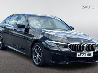 Begagnad BMW 530e M Sport 288 HK (211 kW) 2023 Svart