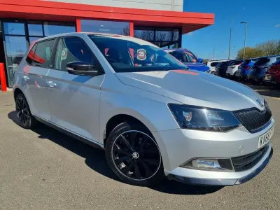 Usado Skoda Fabia Monte Carlo 110 HP (80 kW) 2018 Prateado Citadino