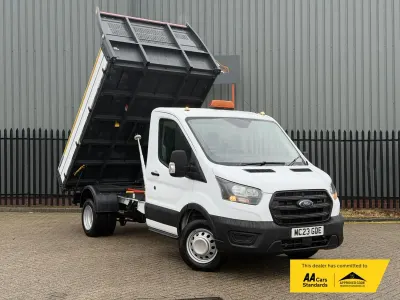 Begagnad Ford Transit S 130 HK (95 kW) 2023 Vit Cab
