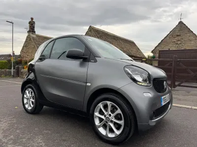 Usado Smart ForTwo Coupé Passion 71 CV (52 kW) 2018 Negro Coupe