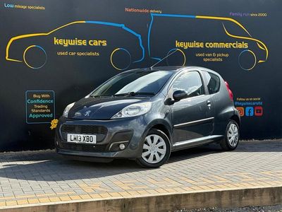 Second-hand Peugeot 107 Active 68 CP (50 kW) 2013 Gri Hatchback