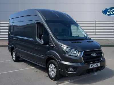Nouă Ford Transit Limited 165 CP (121 kW) 2025 Van