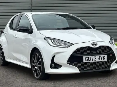 Used Toyota Yaris Sport 116 HP (85 kW) 2023 White Hatchback