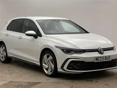 Used VW Golf VIII GTE 245 HP (180 kW) 2023 White Hatchback