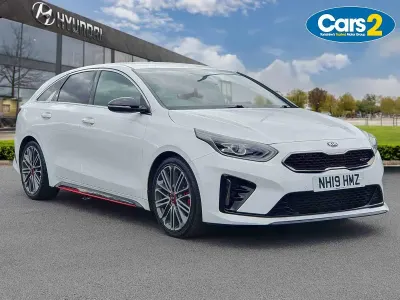 Begagnad Kia ProCeed GT 204 HK (150 kW) 2019 Vit Kombi