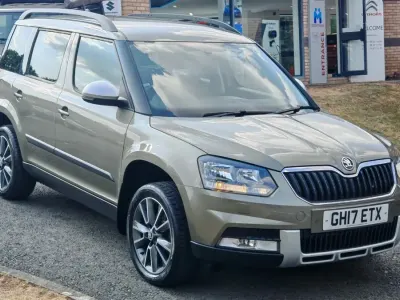 Used Skoda Yeti SE Drive 110 HP (80 kW) 2017 Green SUV