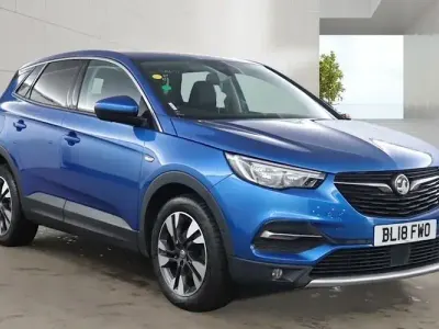 Used Vauxhall Grandland X Sport 120 HP (88 kW) 2018 Blue SUV
