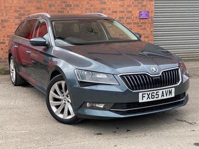 Grey Used 2015 Skoda Superb SE L Executive Estate | £8,795 (Fair price)