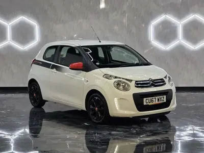 Używany Citroën C1 Furio 68 KM (50 kW) 2017 Biały Hatchback