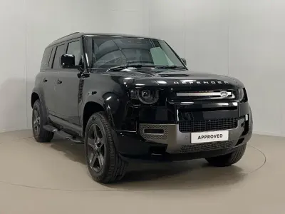 Used Land Rover Defender SE Dynamic 245 HP (180 kW) 2023 Black SUV