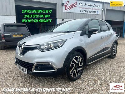 Used Renault Captur Dynamique 90 HP (66 kW) 2015 Silver SUV