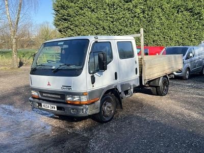 Used Mitsubishi Canter 2004 White Pickup