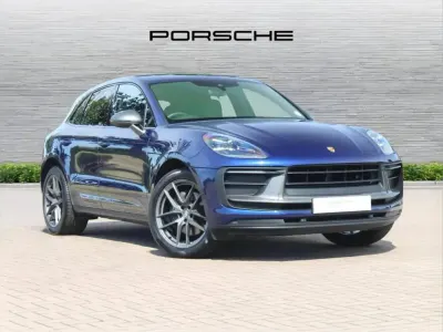 Used Porsche Macan 261 HP (191 kW) 2025 Blue SUV