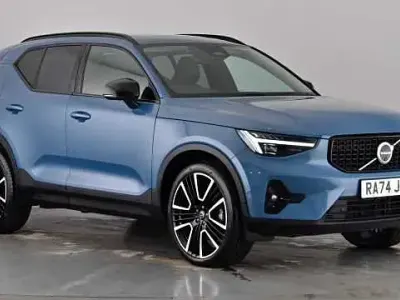 Used Volvo XC40 Ultra 197 HP (144 kW) 2025 Fjord blue SUV