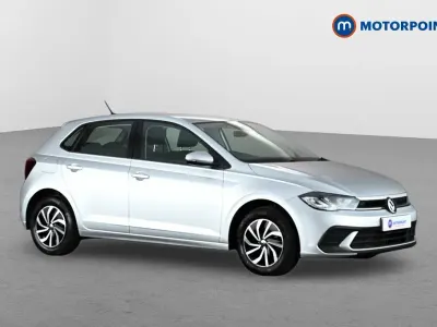 Używany VW Polo Life 2021 Srebrny Hatchback