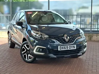 Used Renault Captur Iconic 90 HP (66 kW) 2019 Blue/black SUV