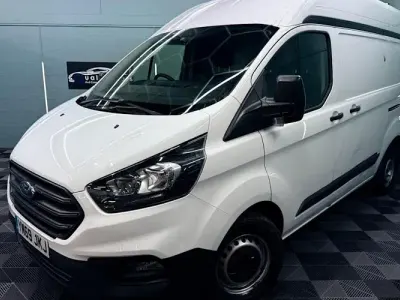 Used Ford Transit Custom S 105 HP (77 kW) 2020 White Van