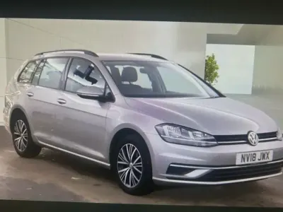 Begagnad VW Golf VII SE 110 HK (80 kW) 2018 Silver Kombi
