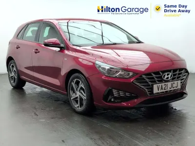 Used Hyundai i30 SE 2021 Red Hatchback