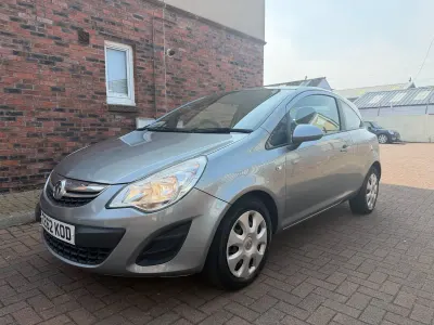 Used Vauxhall Corsa 90 HP (66 kW) 2012 Silver Hatchback