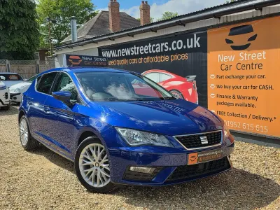 Usado Seat Leon SE Dynamic 2018 Azul Citadino