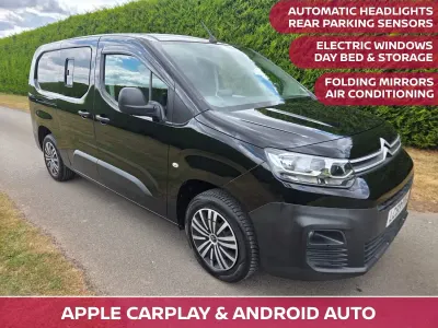Used Citroën Berlingo 100 HP (73 kW) 2019 Black MPV