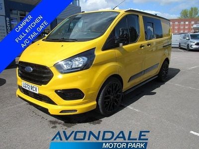 Usado Ford Transit Custom 130 HP (95 kW) 2022 Amarelo Van