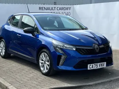 Used Renault Clio Evolution 90 HP (66 kW) 2025 Blue Hatchback
