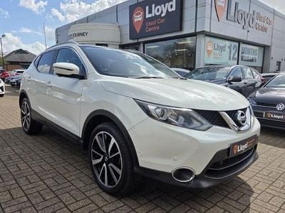 Used Nissan Qashqai Tekna 130 HP (95 kW) 2017 White SUV