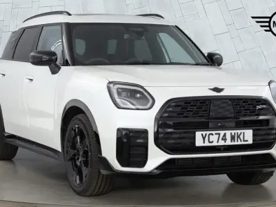 Used Mini Countryman 168 HP (123 kW) 2024 White SUV