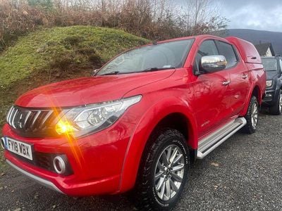 Used Mitsubishi L200 Warrior 2018 Red Pickup